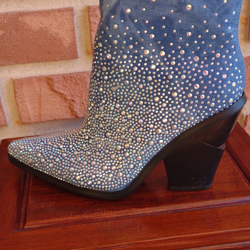 Azalea Wang Soulard Elegant Denim Blue Rhinestone Women's Boot sz 7M - Picture 2 of 6